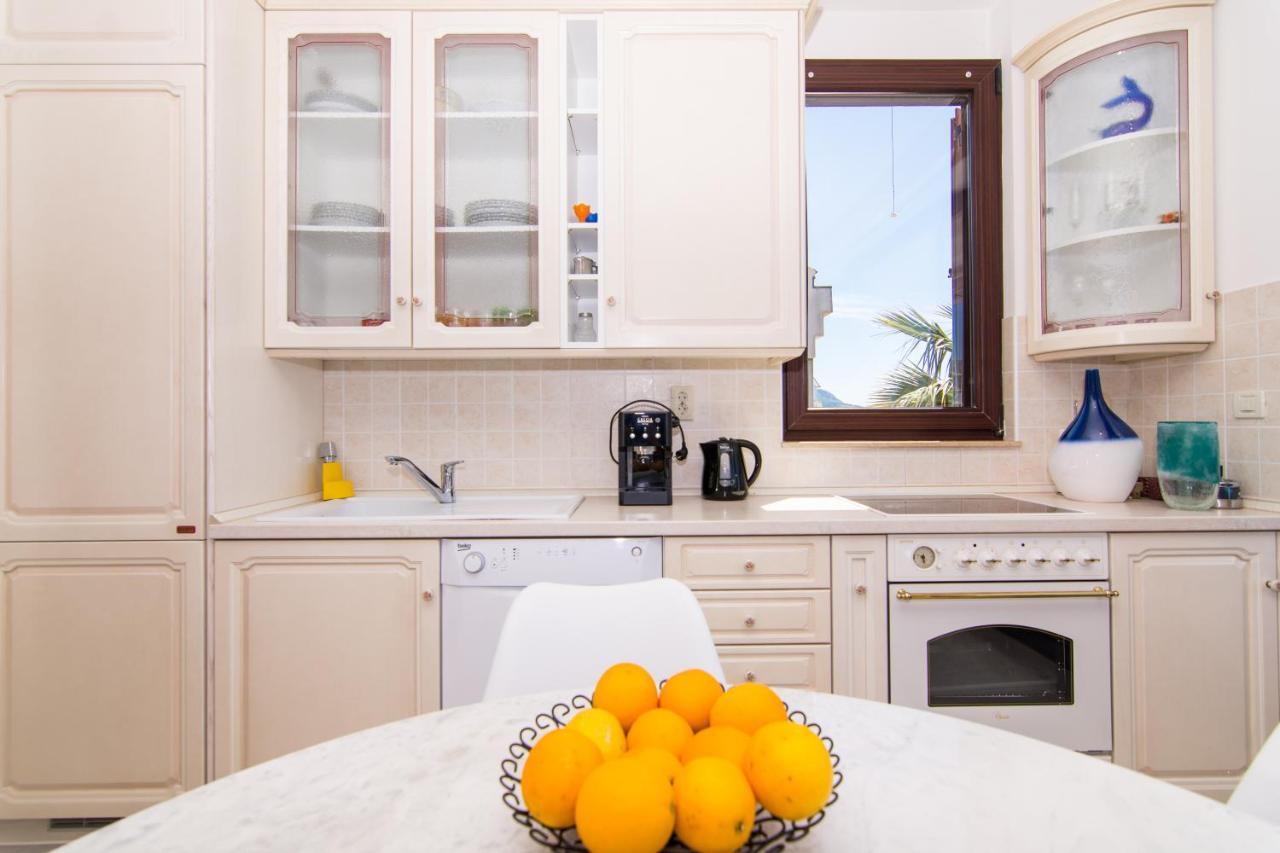Gallery Luxury Suites & Rooms-Only Adults Split Exteriér fotografie