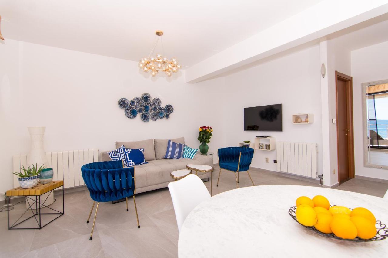 Gallery Luxury Suites & Rooms-Only Adults Split Exteriér fotografie