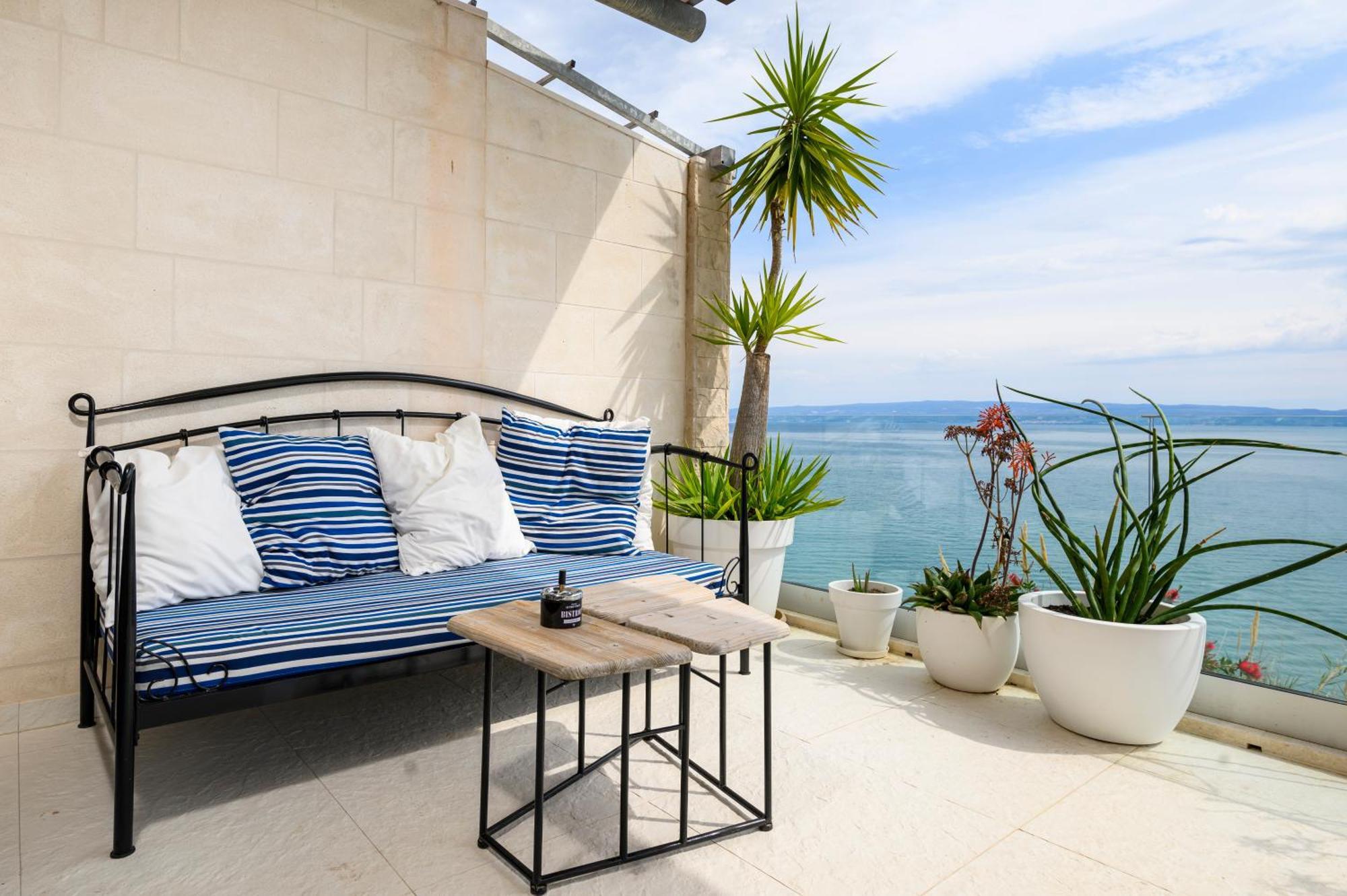 Gallery Luxury Suites & Rooms-Only Adults Split Exteriér fotografie