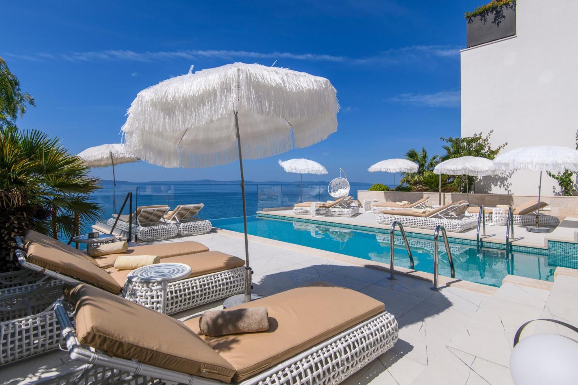 Gallery Luxury Suites & Rooms-Only Adults Split Exteriér fotografie